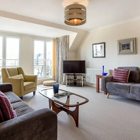 Joivy Inviting Near Leith Walk * إدنبرة