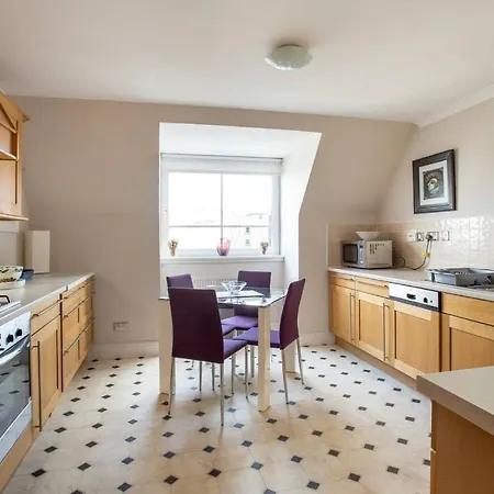 Joivy Inviting Near Leith Walk Lejlighed