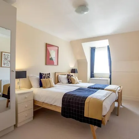 Joivy Inviting Near Leith Walk * Edinburgh