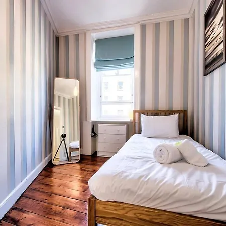 Haymarket Haven Super Stylish City Centre Apt *
