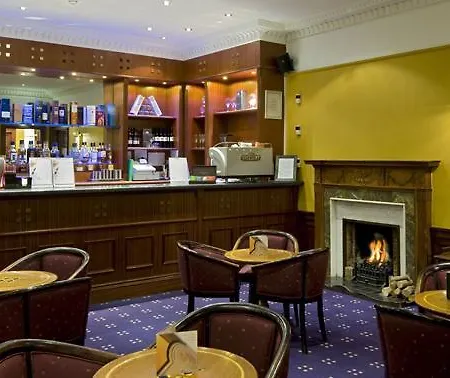 Ellersly House 3*