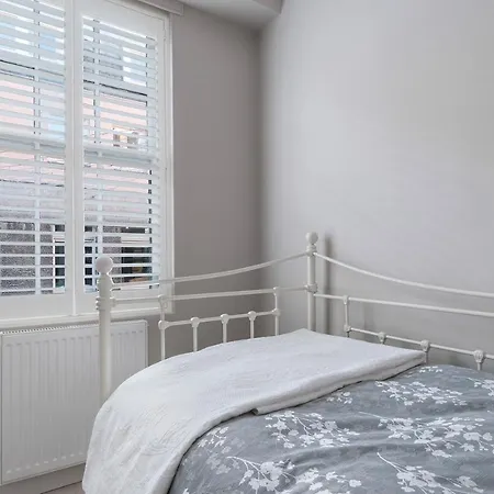 Cosy Holiday In City Centre, Rose Street *