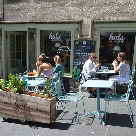 The Bolthole - Fantastic Old Town Location!