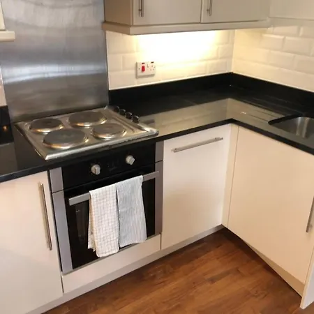 Scandi Design In The City Centre! Apartment