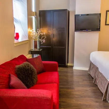 Apartment 2/2 Cowgatehead - Beautiful Modern Studio In The Grassmarket! Edinburgh