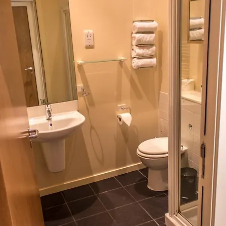 2/2 Cowgatehead - Beautiful Modern Studio In The Grassmarket! Edinburgh