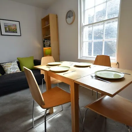 Appartement The Bolthole - Fantastic Old Town Location!