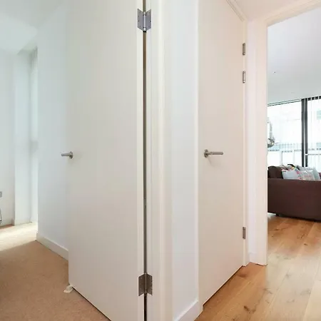 Altido Fantastic Flat With Parking