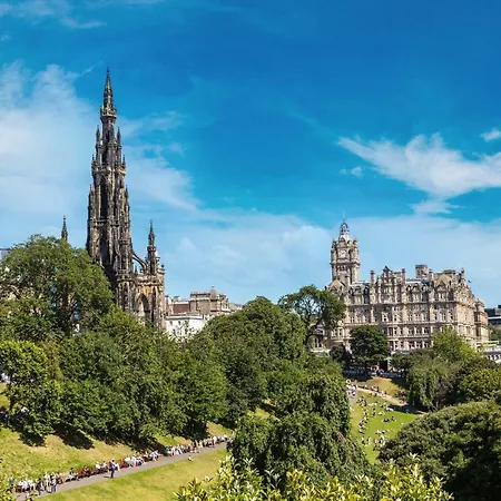 Grassmarket Old Town Boutique Apartment Edinburgh