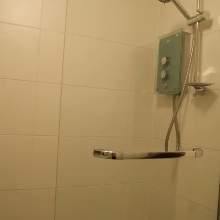 1 Bedroom Grassmarket Flat * Edimburgo