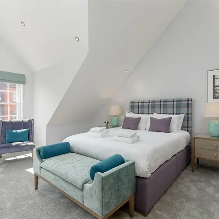 Destiny Scotland - Royal Mile Apartmán *
