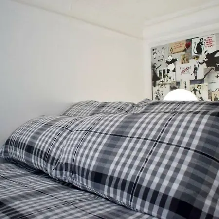 Cosy 1 Bedroom * Edinburgh