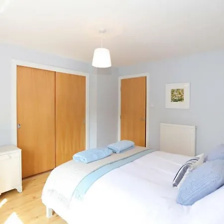 Bright And Charming 2 Bed In Vibrant Leith Appartamento *