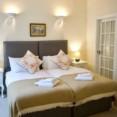 Beautiful 2 Bedroom City Centre *