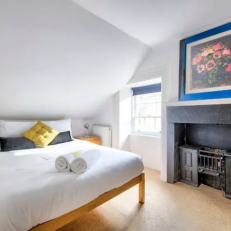 Stylish Rose Street Apt - Heart Of City Centre