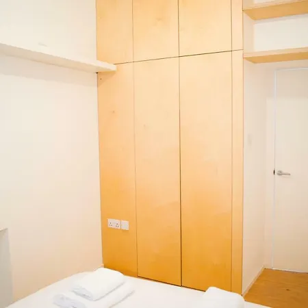 Bright And Modern 2 Bedroom Flat Διαμέρισμα *