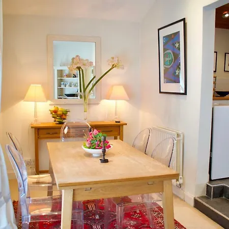 2 Bedroom In The City Centre Holiday home *