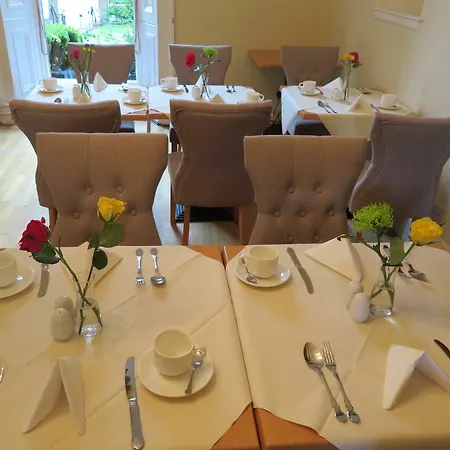 Πανσιόν Duthus 4*