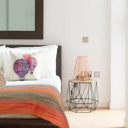 Altido Fantastic Flat With Parking Edinburgh
