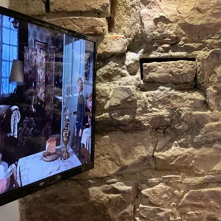 Royal Mile Balconies By The Castle 5* Edimburgo