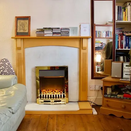Cosy 1 Bedroom Flat Near The Meadows Édimbourg