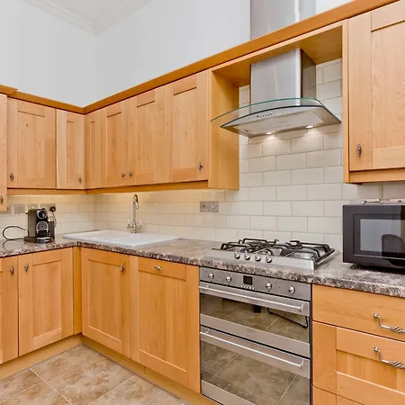 2 Bedroom Penthouse Sleeps 4 Appartamento Edimburgo