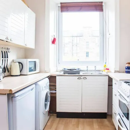 1 Bedroom Flat Near Haymarket Apartament *