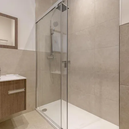 Appartement Destiny Scotland - Chisholm Hunter *