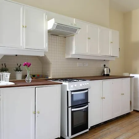Appartement 1 Bedroom In Bruntsfield *