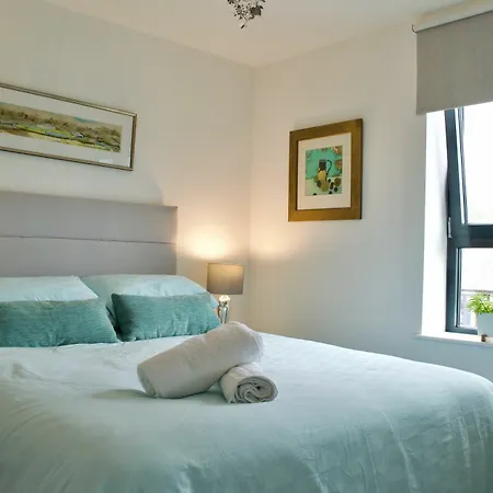 Lägenhet 2 Bedroom With Free Parking Edinburg