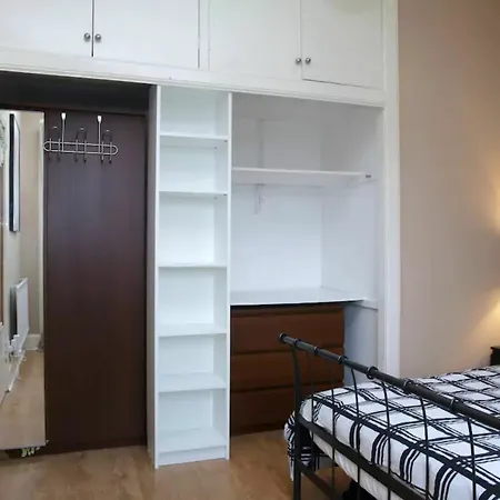 Apartment 1 Bedroom Near Royal Mile