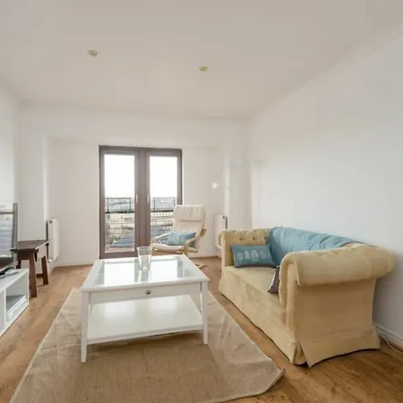 Spacious Flat In Stockbridge 爱丁堡
