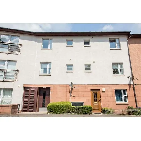 Tatil Evi Immaculate 2 Bed House, Sleeps 6, Free Parking Edinburgh