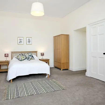 Apartment The New Town Off Drummond Place *