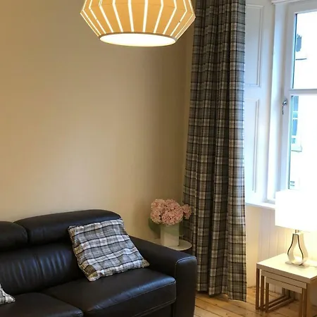 The Brunswick Road Apartment *