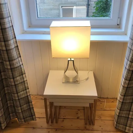 The Brunswick Road Apartment *