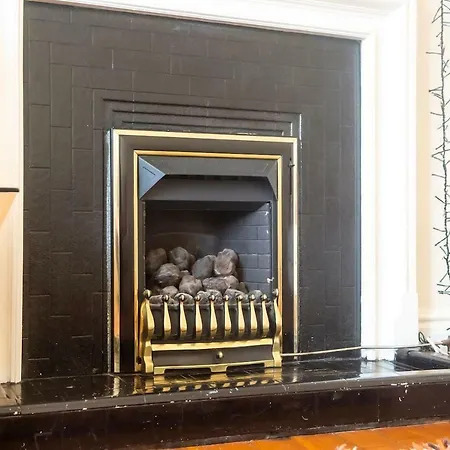 Homey 2br Flat In By Guestready *