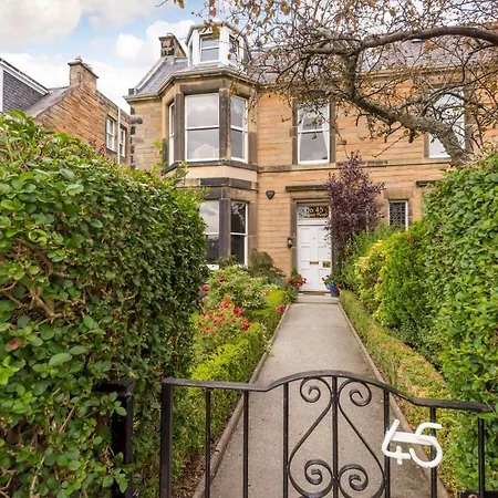 No 45 4* Edinburg