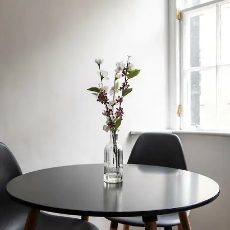 Heart Of City Centre, Close To Castle & Royal Mile! * إدنبرة
