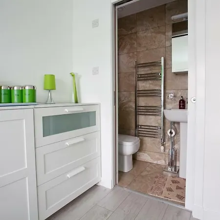 Accommodatie bij particulieren Gala - Free Parking Edinburgh