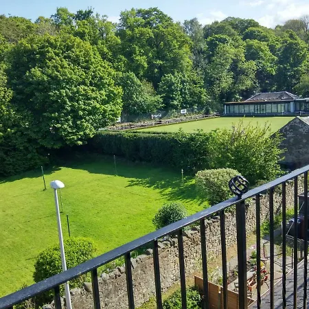 Beautiful Bright Colony Edinburgh