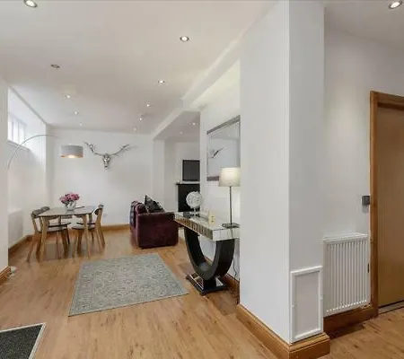 The Cumberland Mews