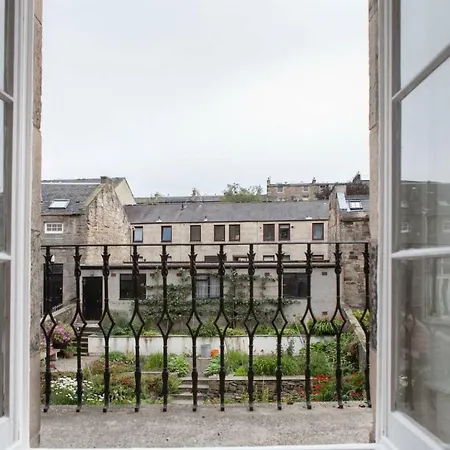 Georgian Townhouse Apt. 10 Min Walk To Princes St Apartamento *