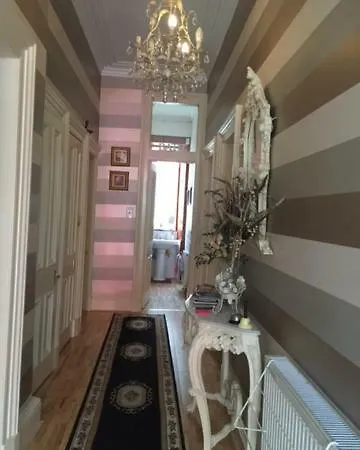 Marchhall