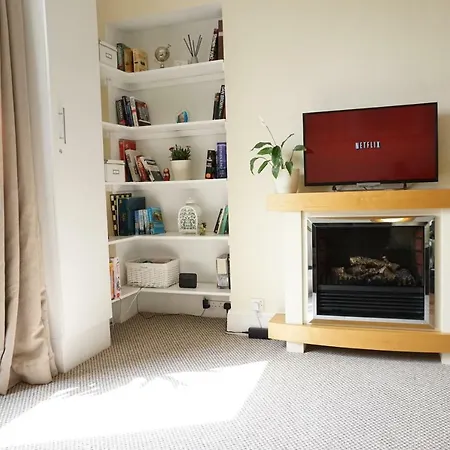 Comfortable Central West End Appartamento Edimburgo