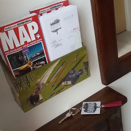 Broomhouse Δωμάτια σε οικογενειακή κατοικία *