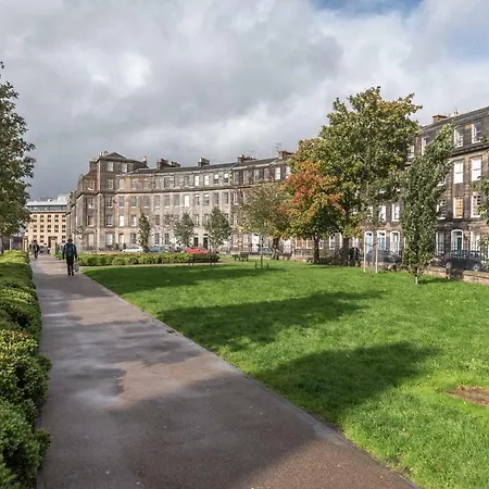 Apartment Spacious & Unique 1 Bed With Wifi *