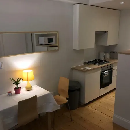 10-mins To Princess Street 1bdr Flat * Edinburgh