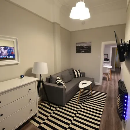 Apartment Slateford House Ground Floor Main Door Edinburgh