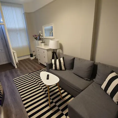 Slateford House Ground Floor Main Door *